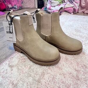 Stylish Tan Ankle Boots